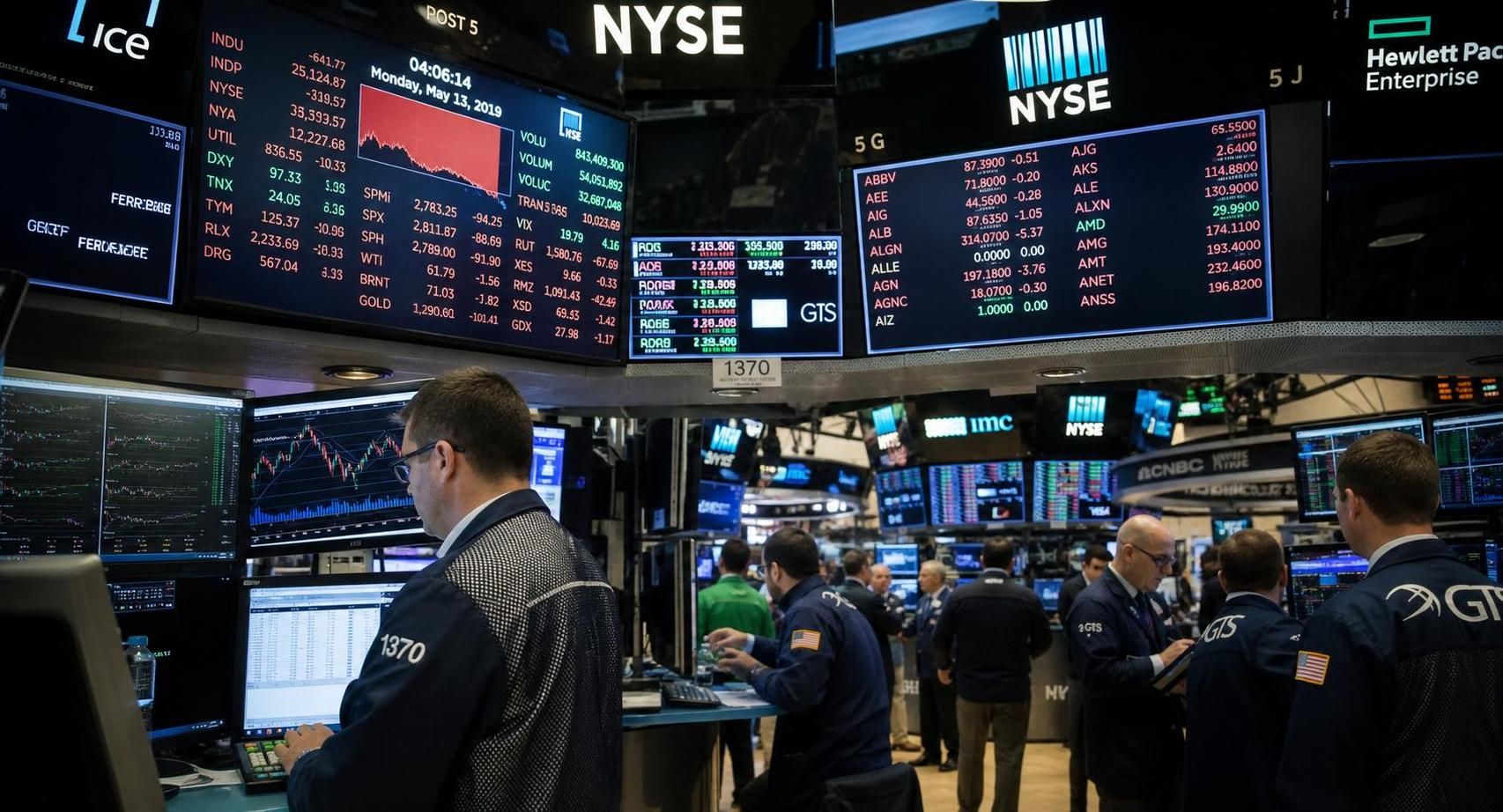objevte klíčová tajemství správy peněz a investic, která vám pomohou efektivně řídit finance a maximalizovat výnosy.